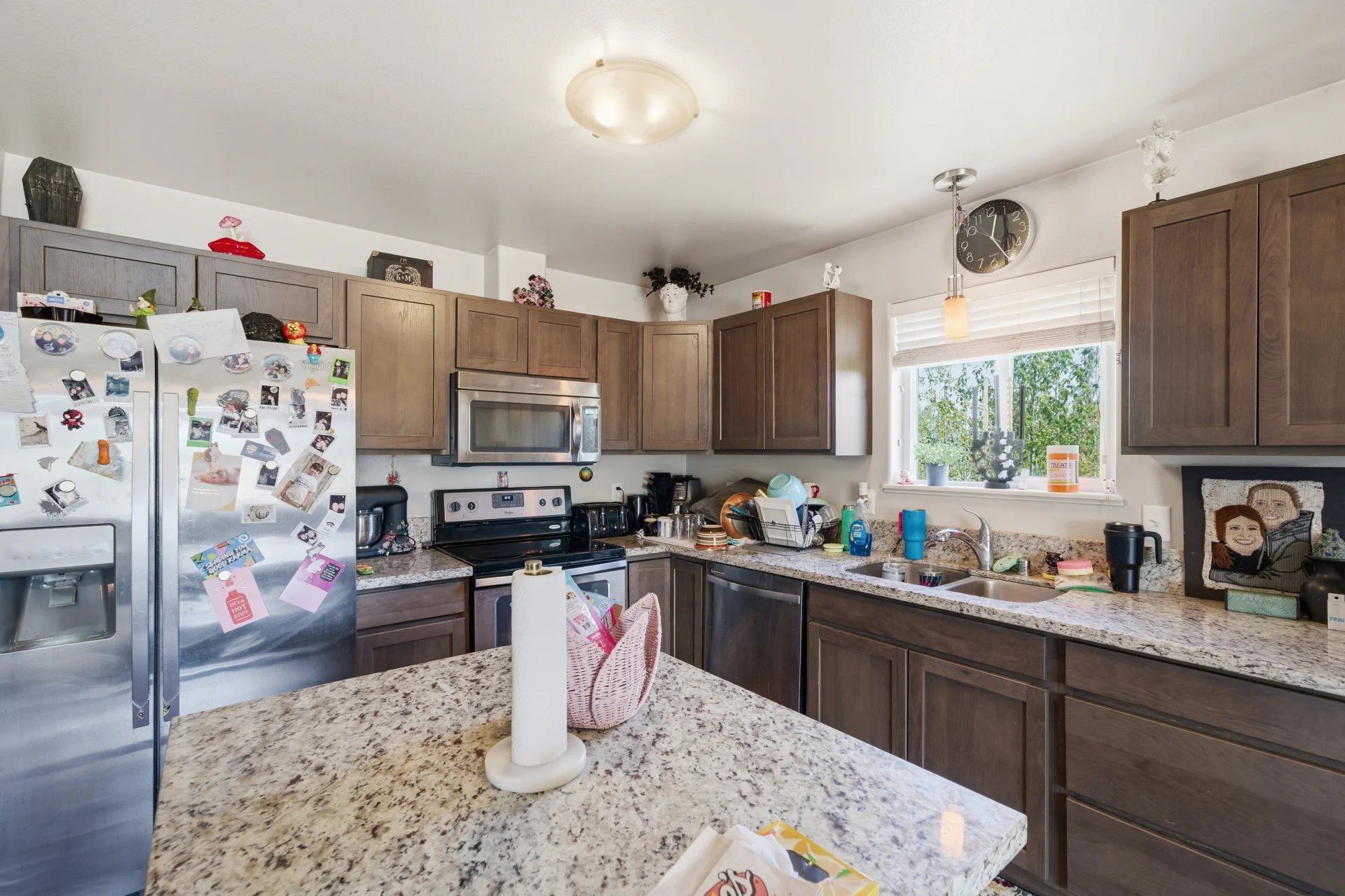 Room Declutter: before, by Full Frame Media